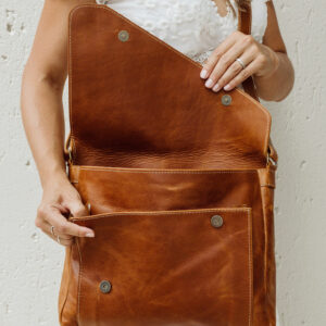 Postmiss Petty Laptop Bag - Image 3